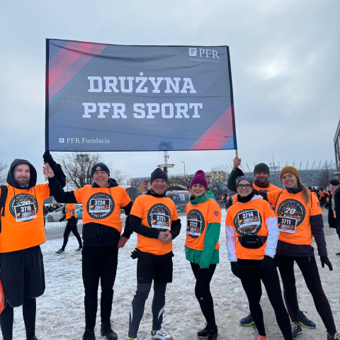 Grupa Biegaczy z GK PFR na biegu WOŚP