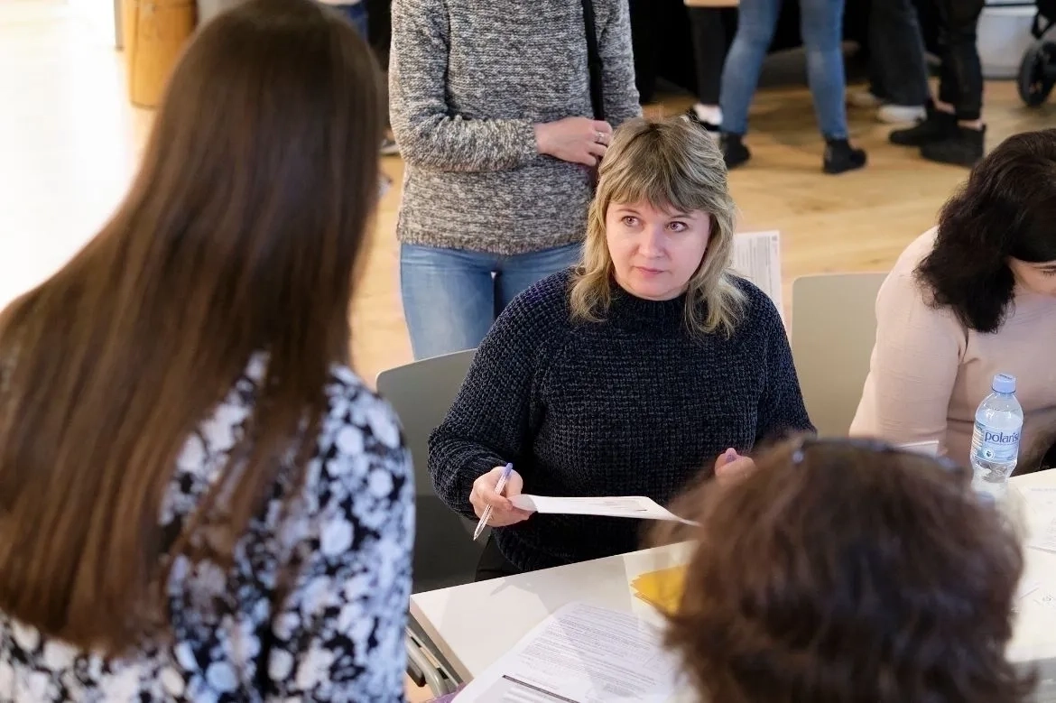 uczestnicy dnia edukacyjnego podczas szkoleń