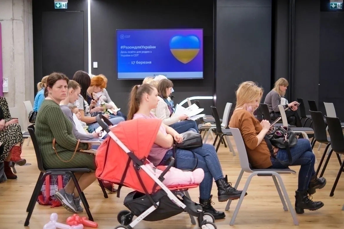 uczestnicy dnia edukacyjnego podczas szkoleń